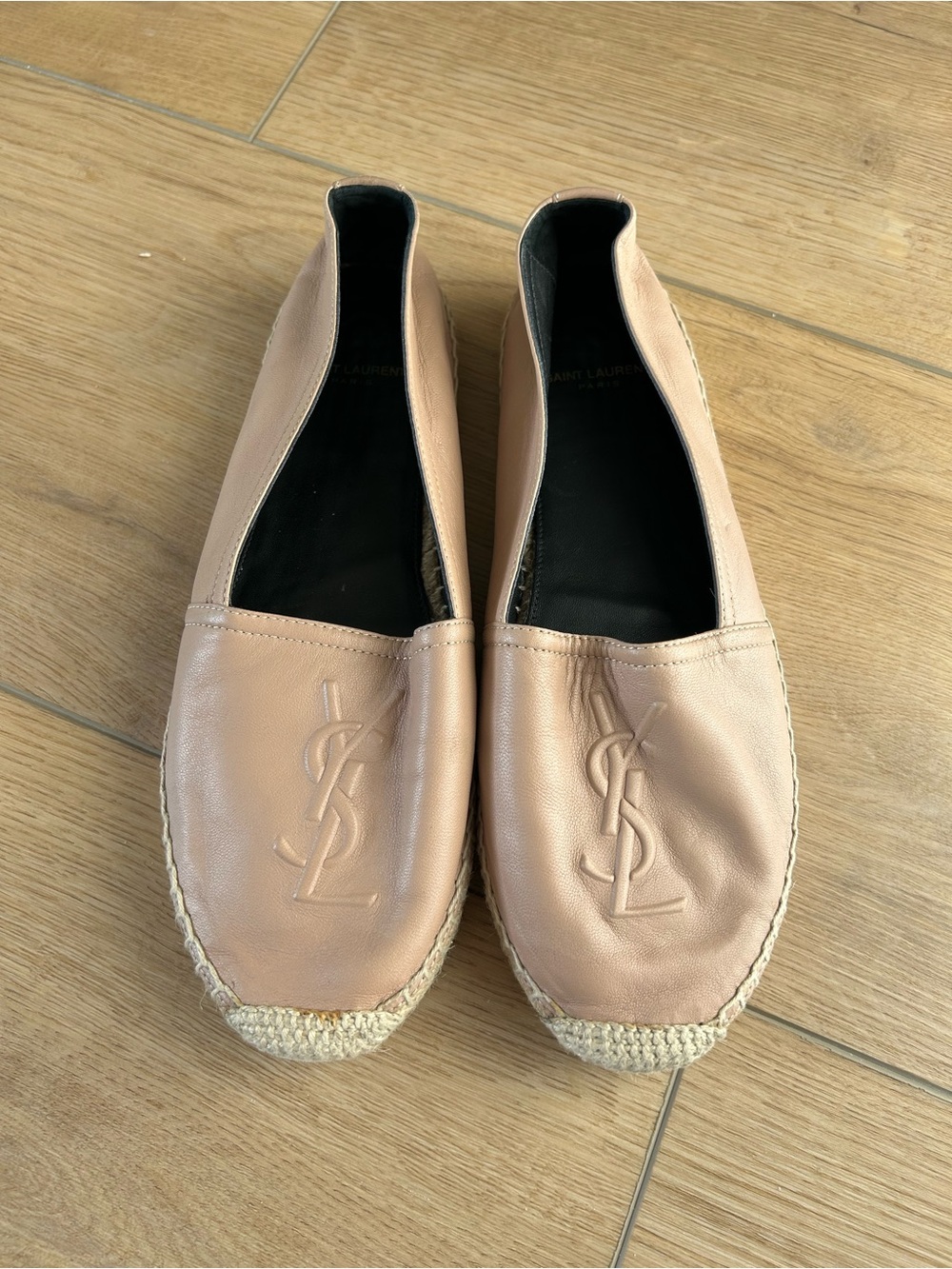 Saint Laurent Leather Espadrille Flats in Powder